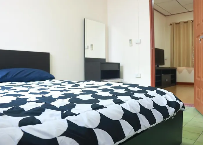 Chillhouse24 @ Donmueang Apartamento *